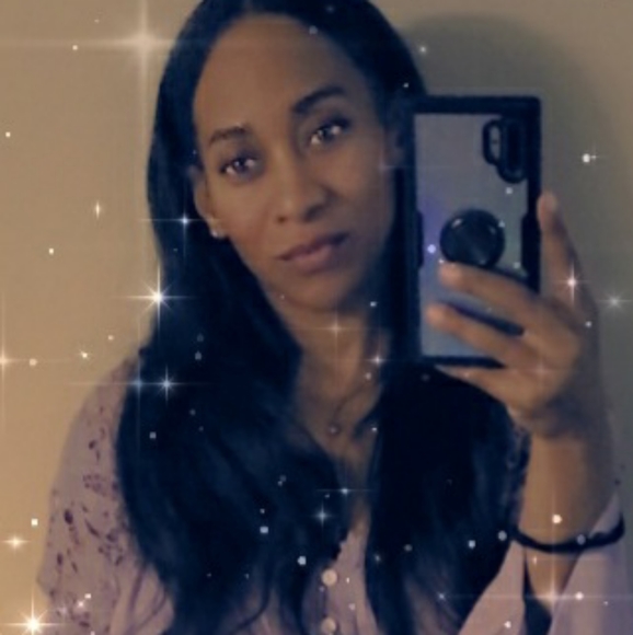 Meet your Posher, Coy - Picture 5 of 16